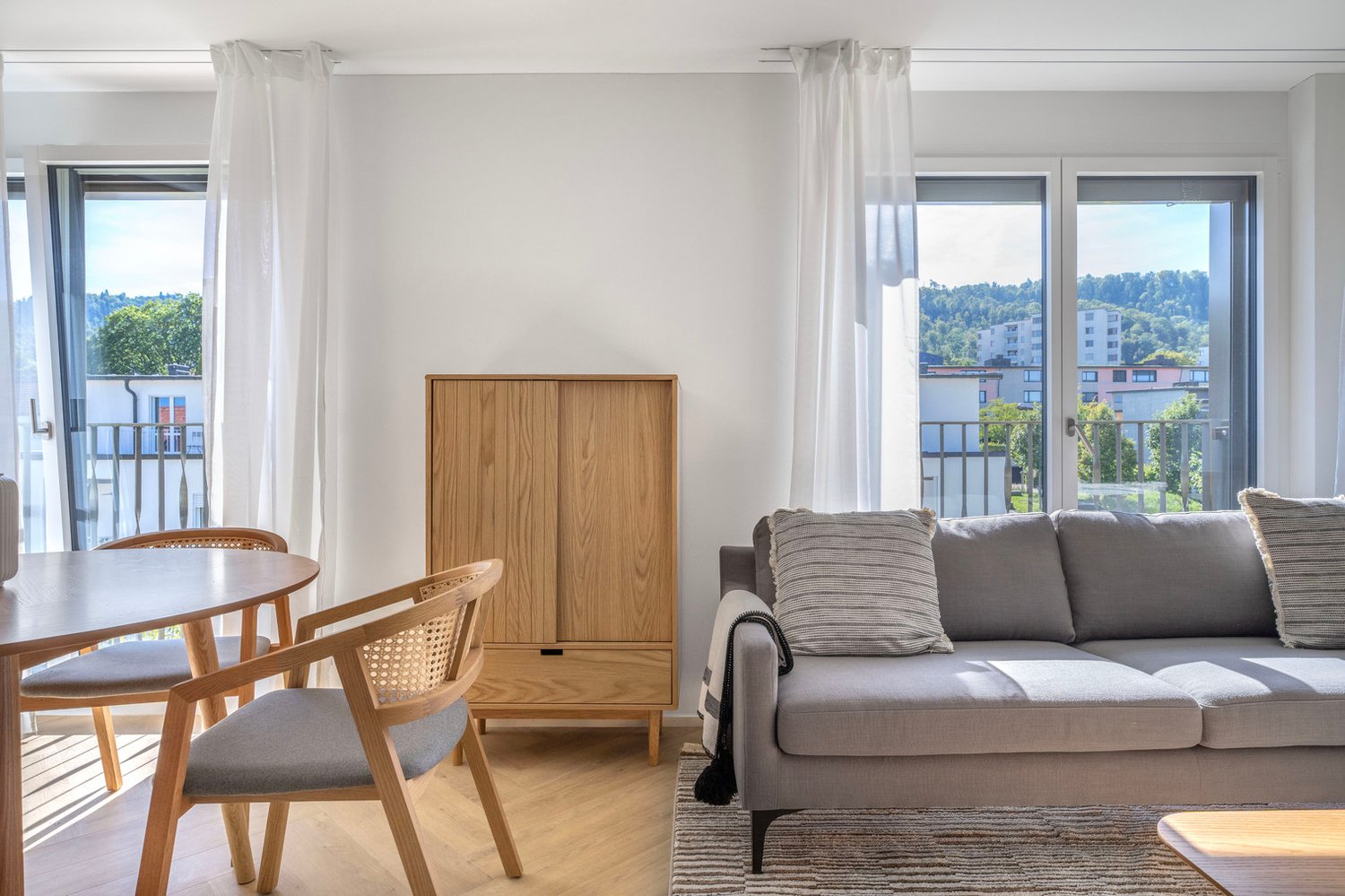 2 ½ rooms furnished flat
