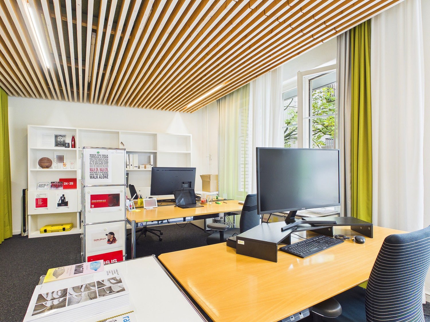 100m² bureau