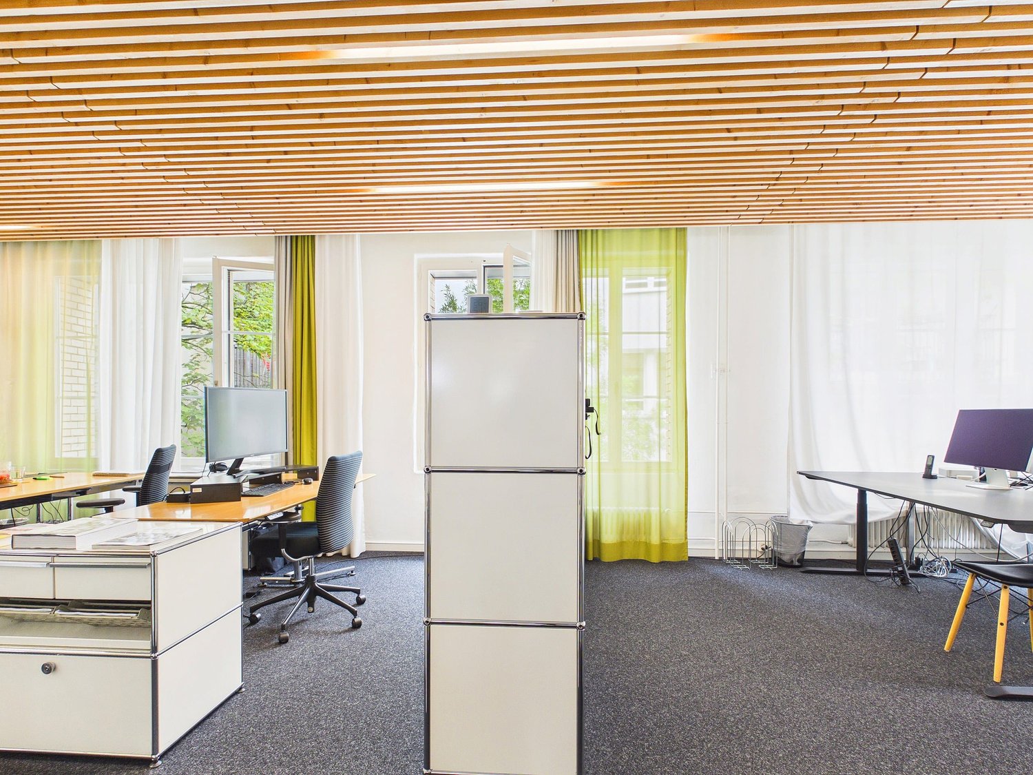 100m² bureau