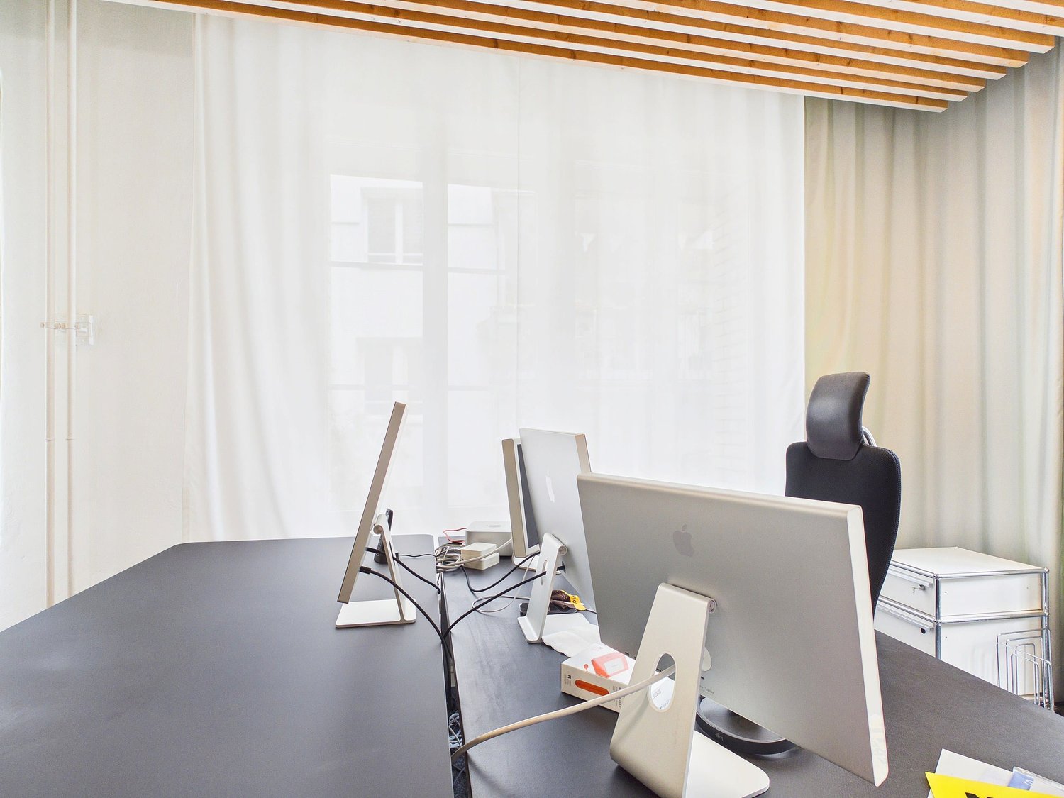 100m² bureau