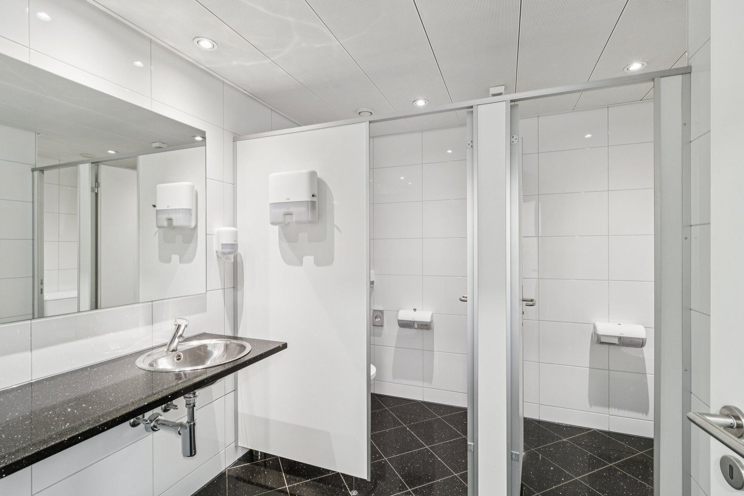 178m² ufficio, foto 7 di 7