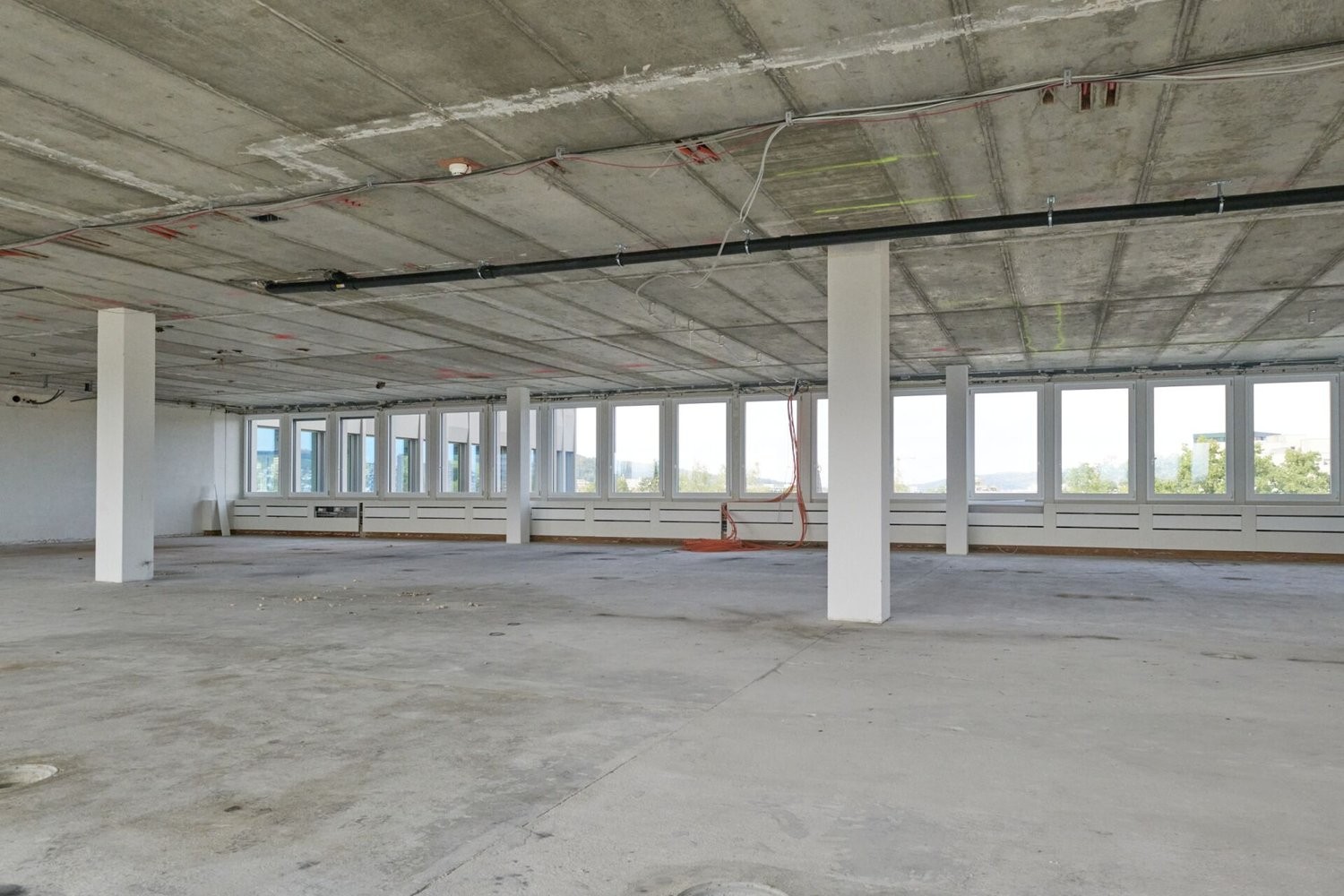1460m² de bureaux