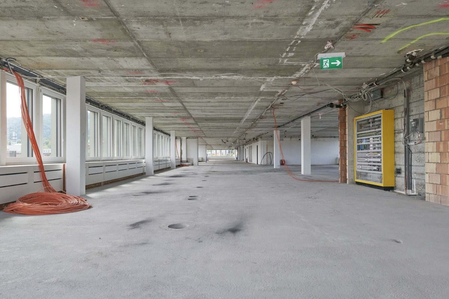 1460m² de bureaux