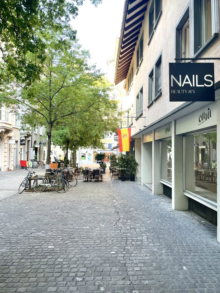 Negozio di 80m²
