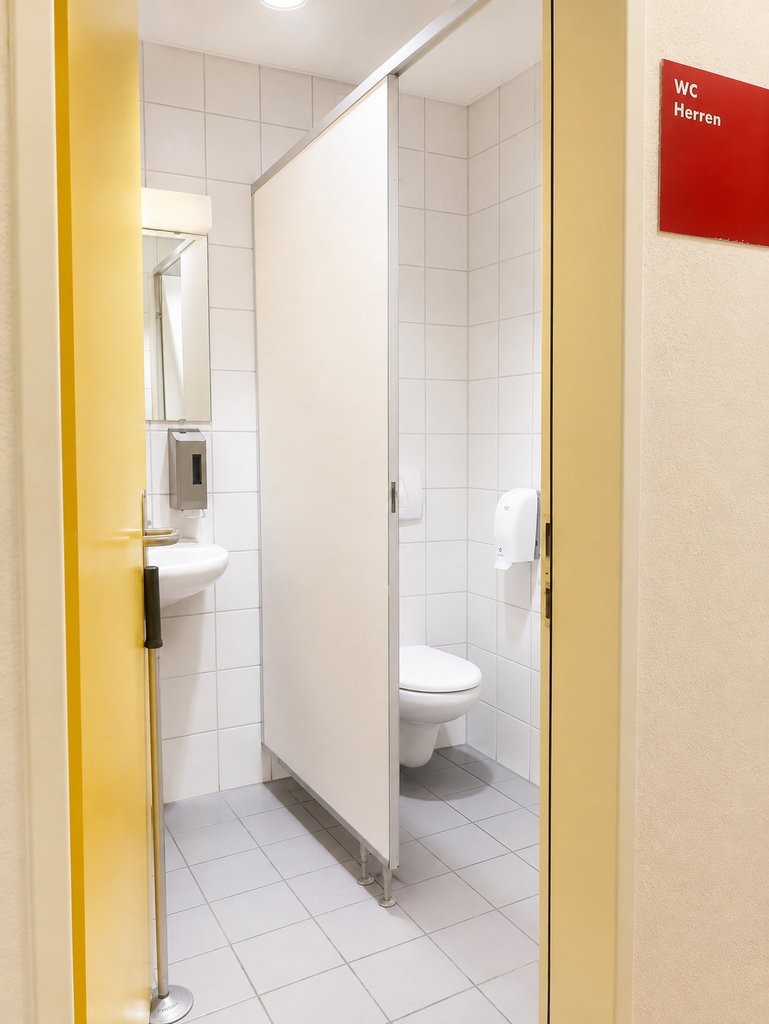 965m² commercial