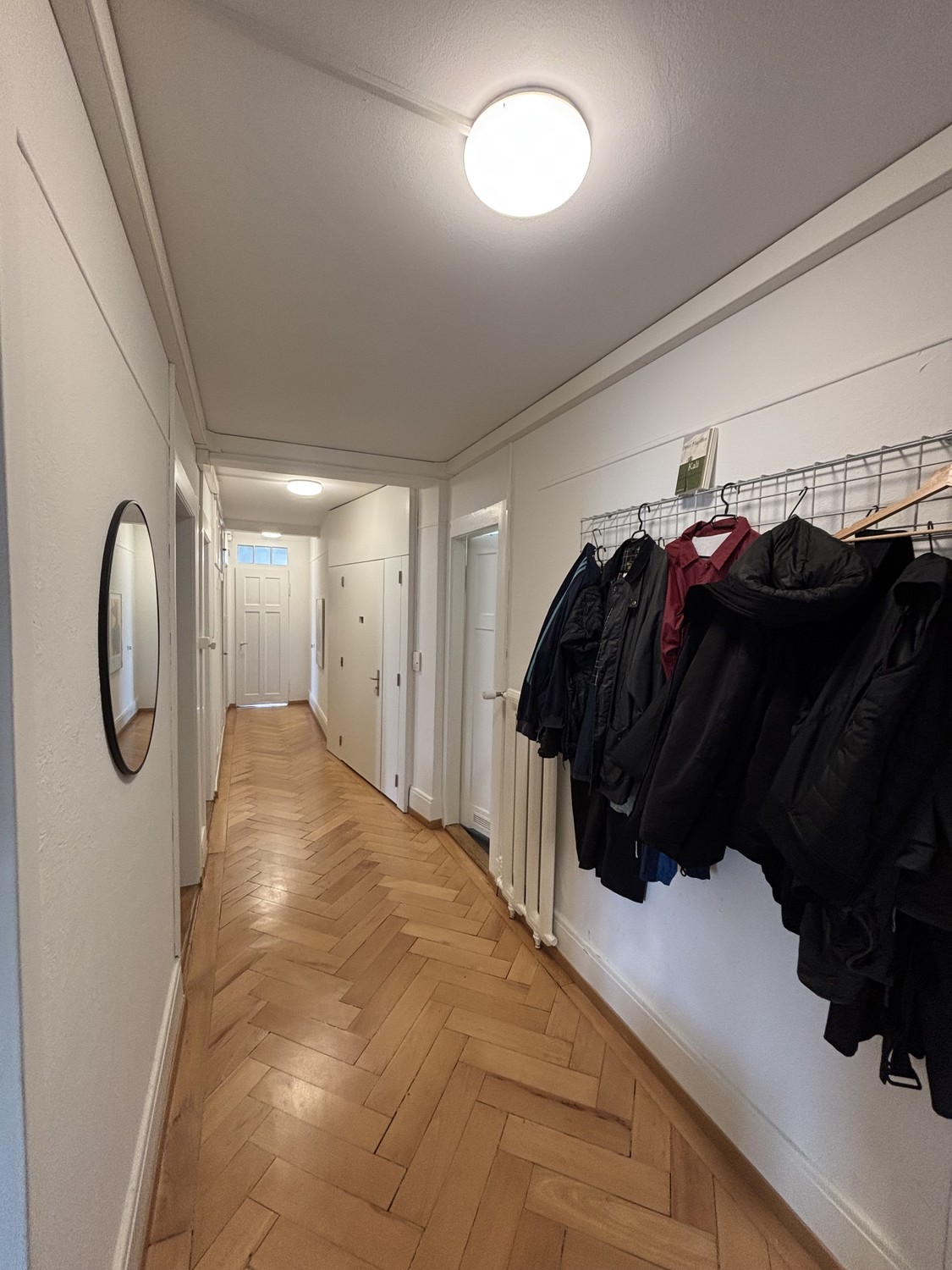 Zimmer in einer Wohngemeinschaft, Foto 4 von 6