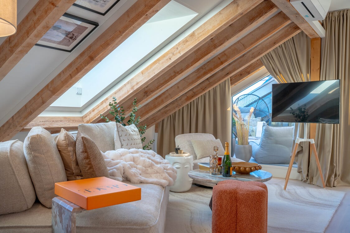 Möblierte 2 ½ Zimmer Wohnung