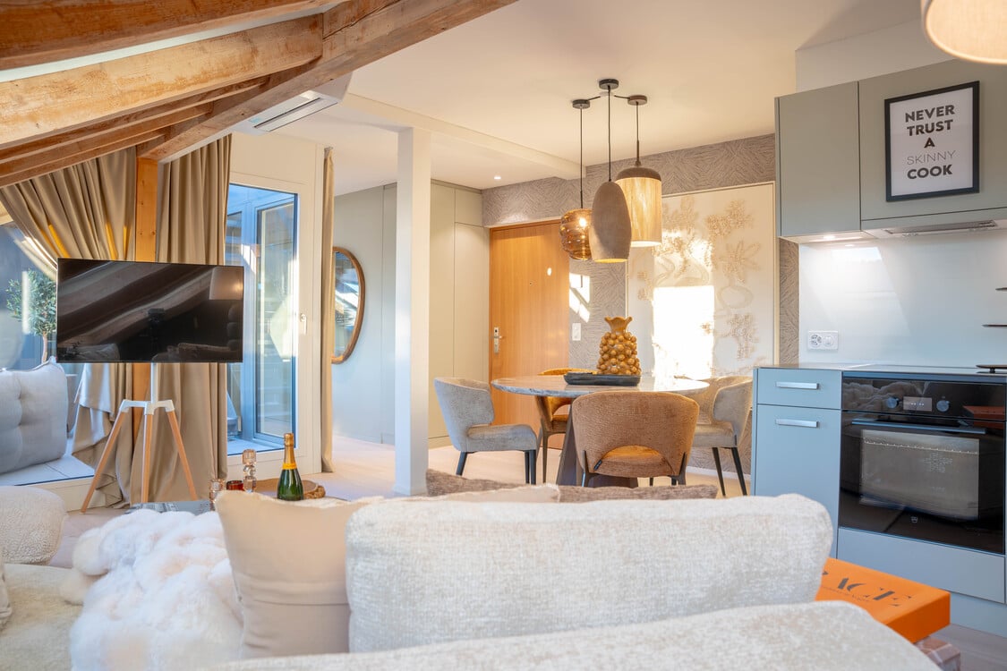 Möblierte 2 ½ Zimmer Wohnung