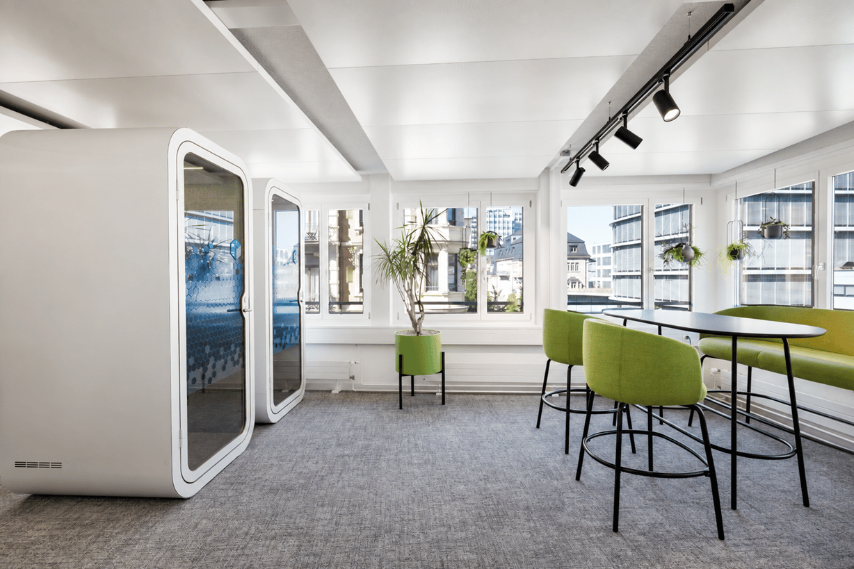 Bureau de 2144m²