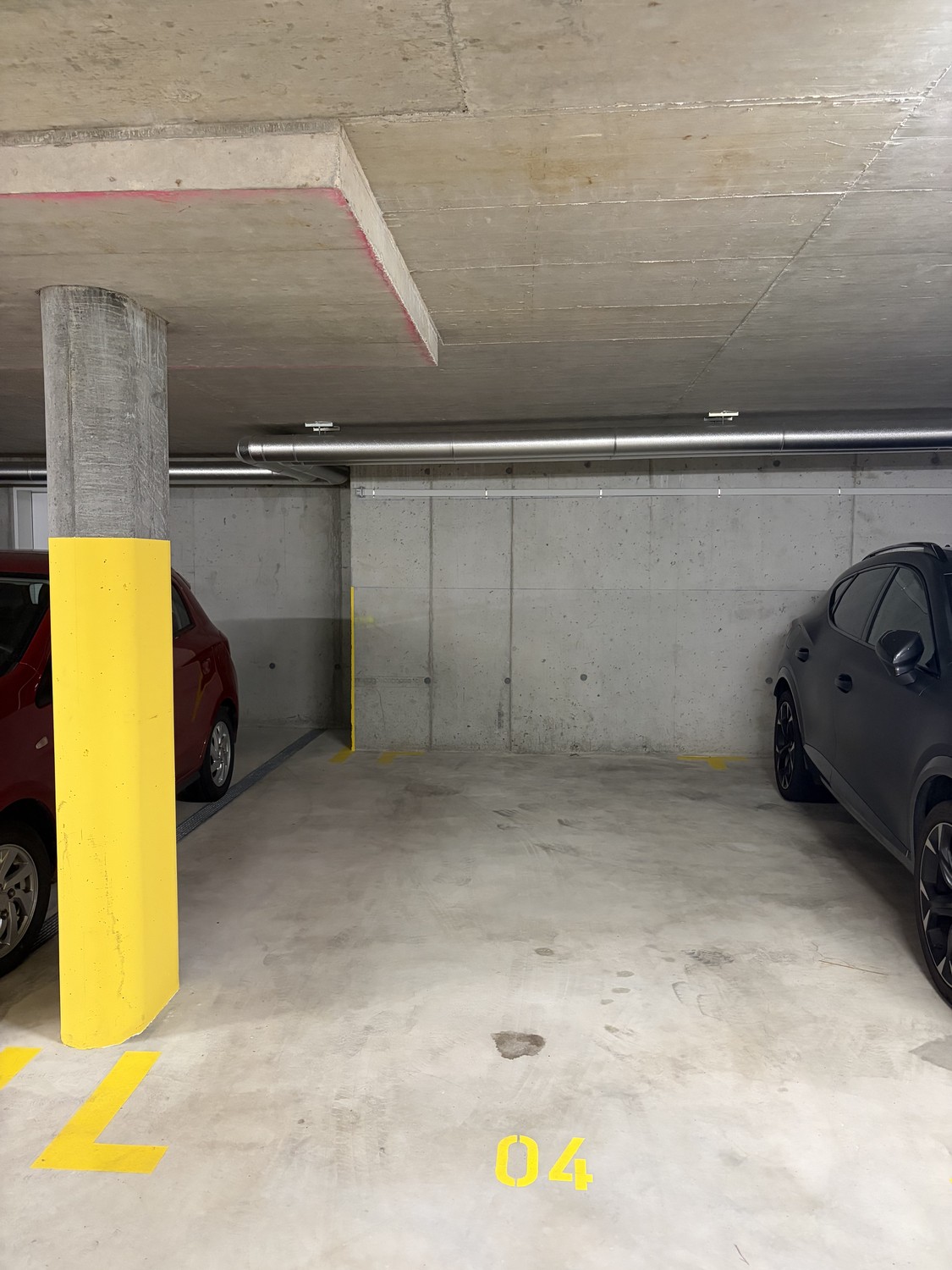 Underground slot