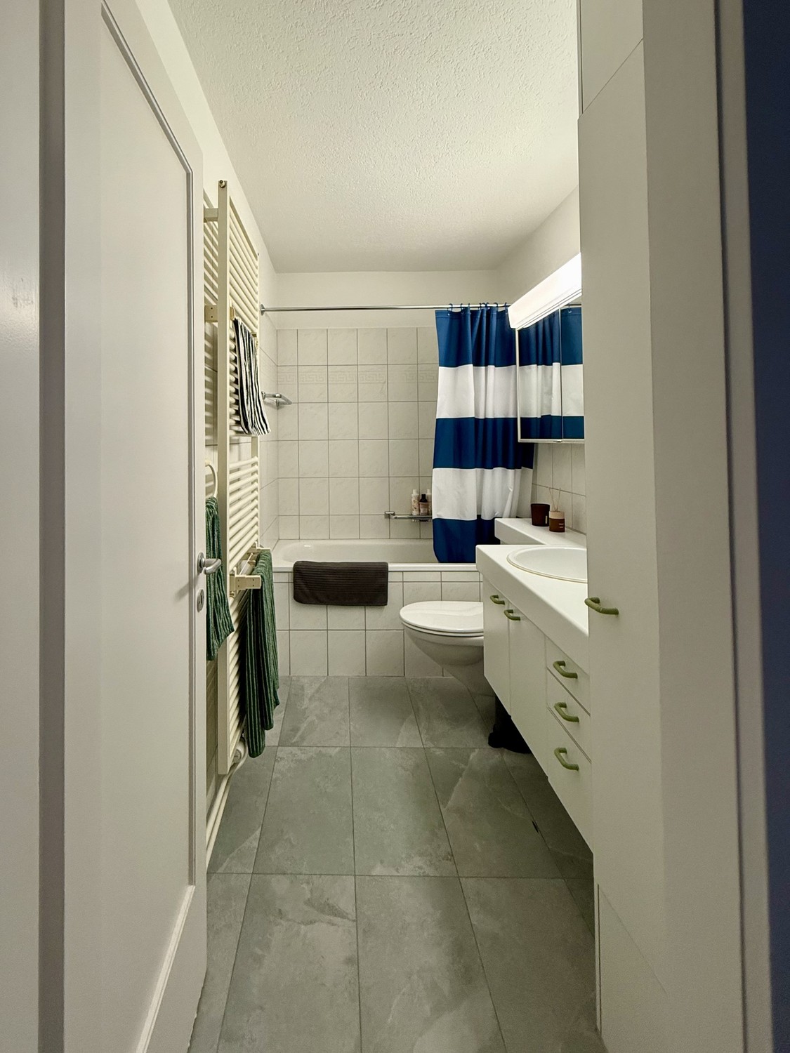 Zimmer in einer WG, Foto 4 von 6