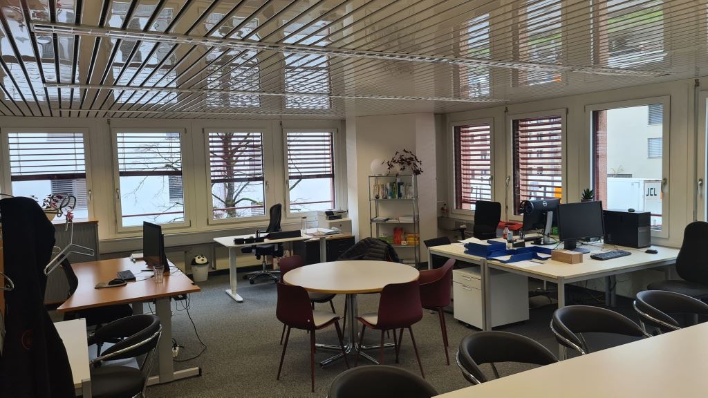 43m² office
