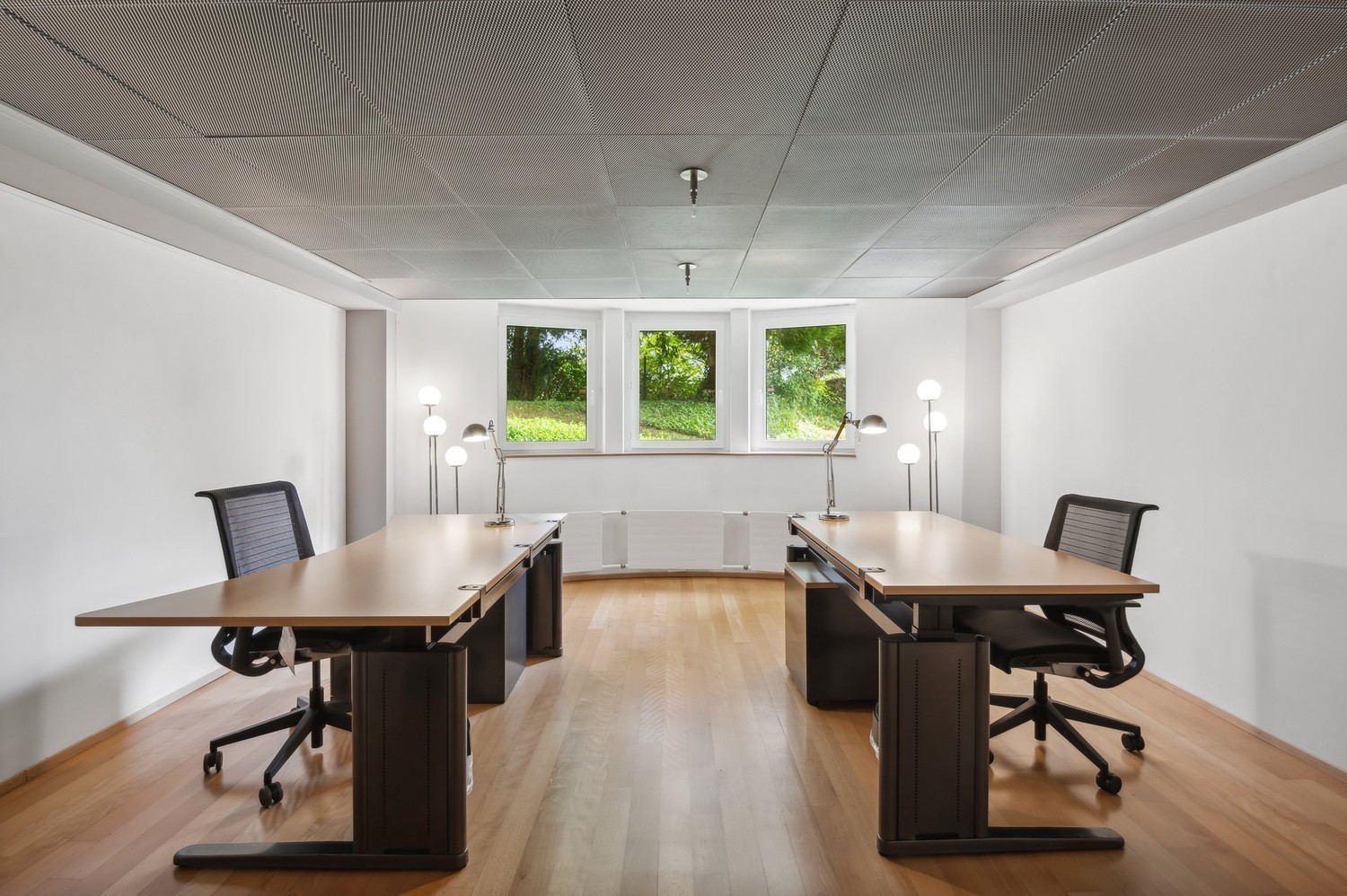 23m² office, photo 1 of 10
