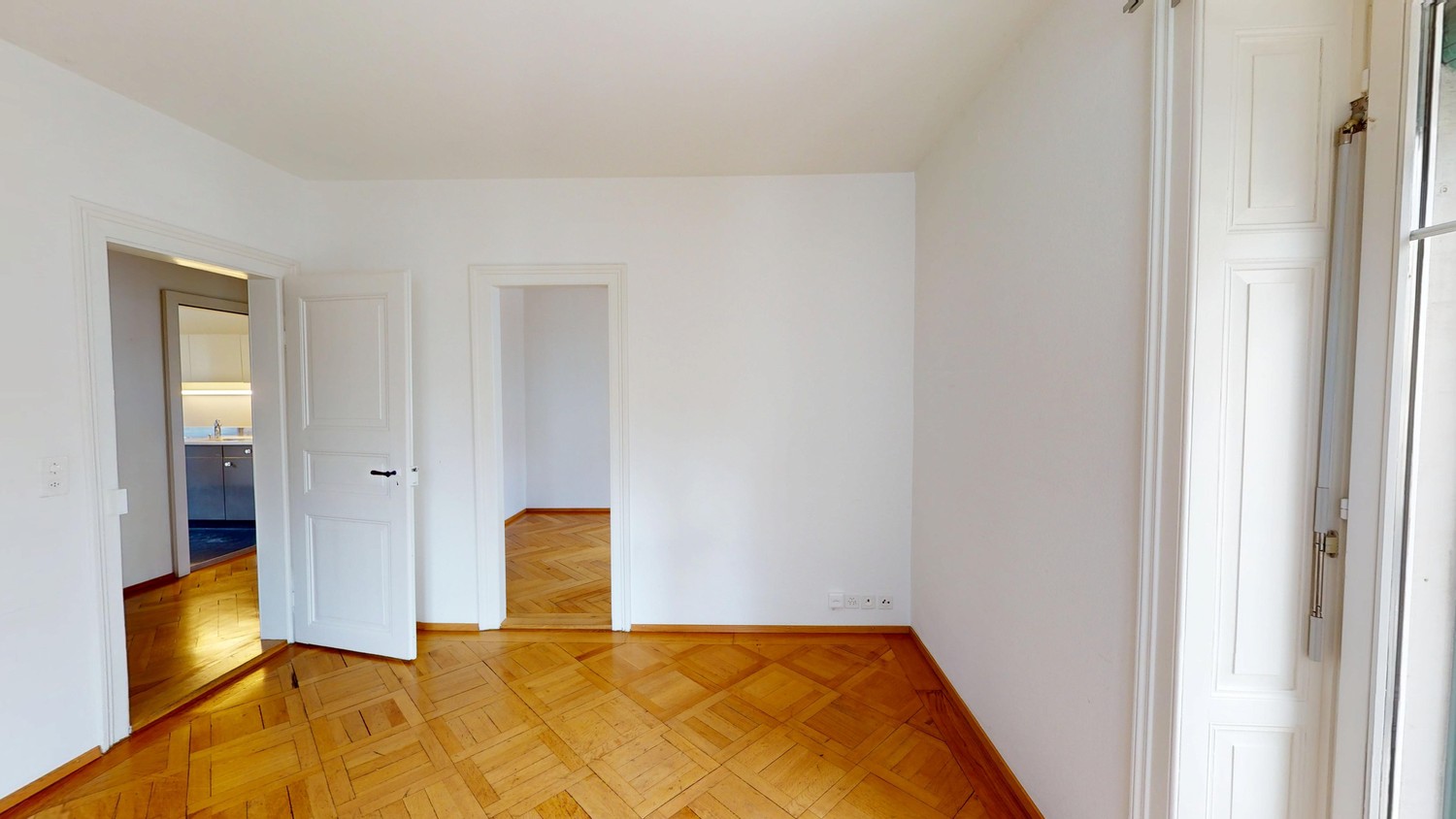 4 rooms apartment, Foto 4 von 10