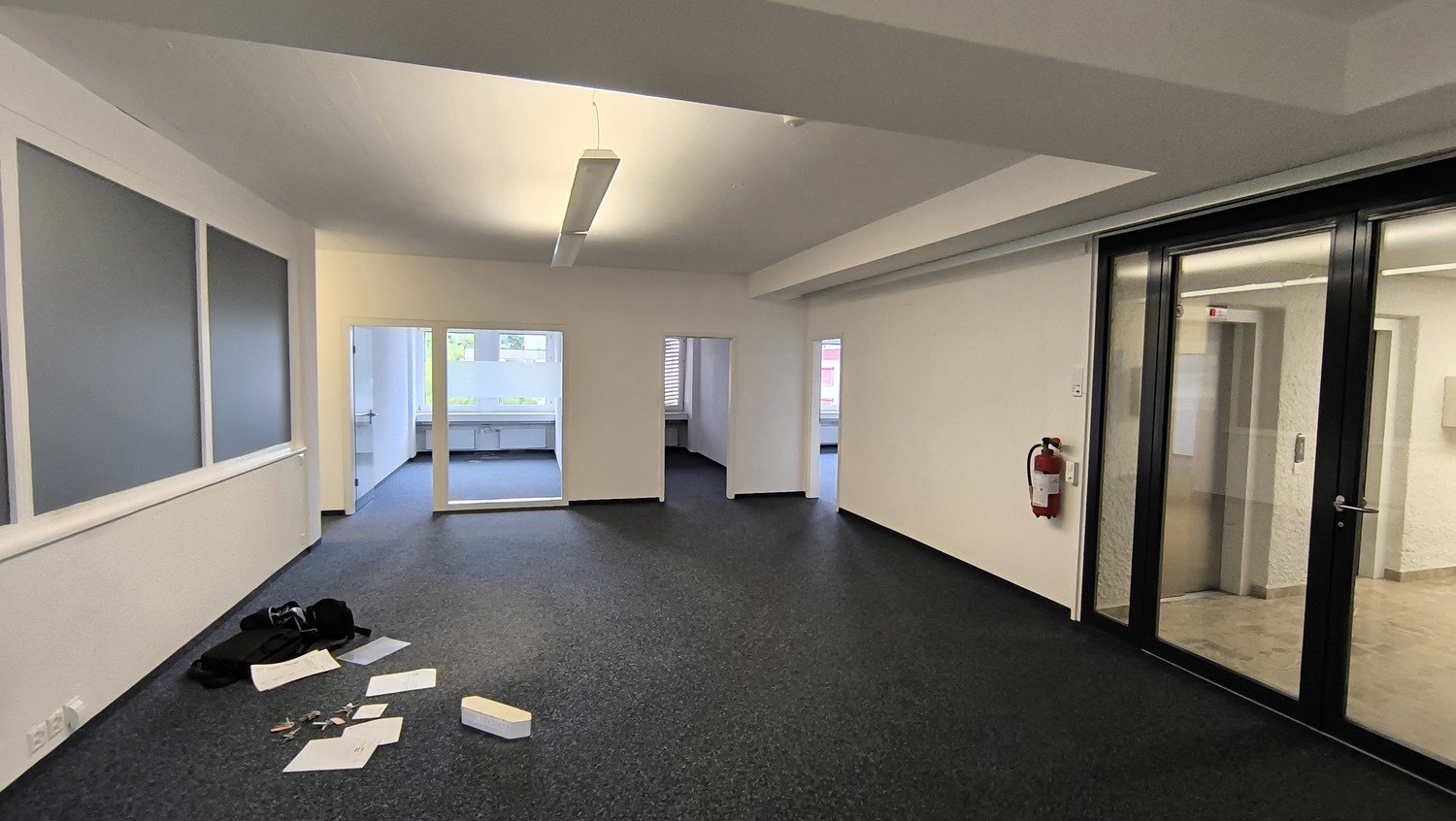 480m² office