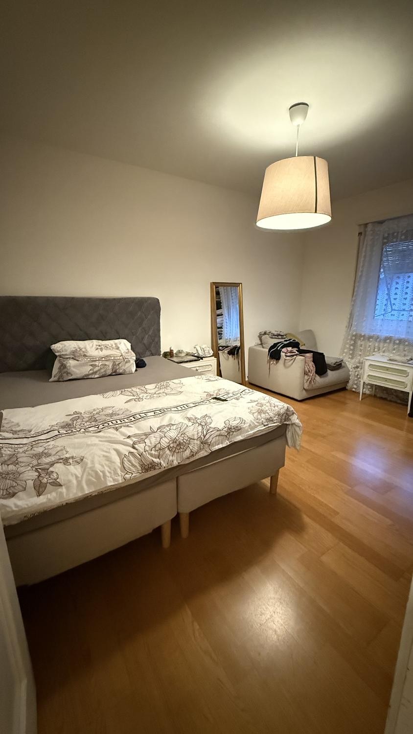 Stanza in un appartamento condiviso, foto 1 di 5