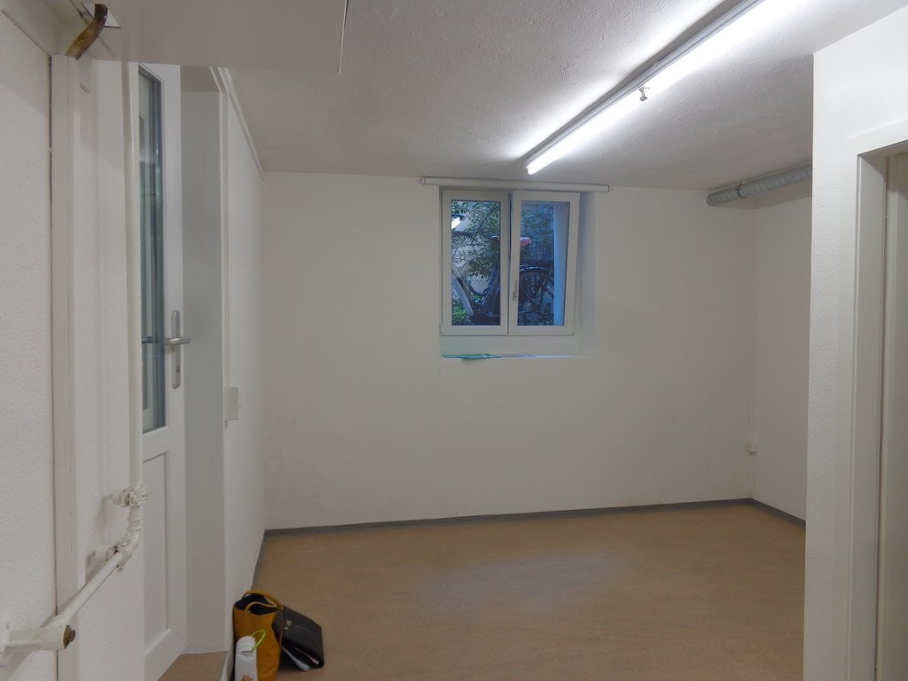 35m² commercial