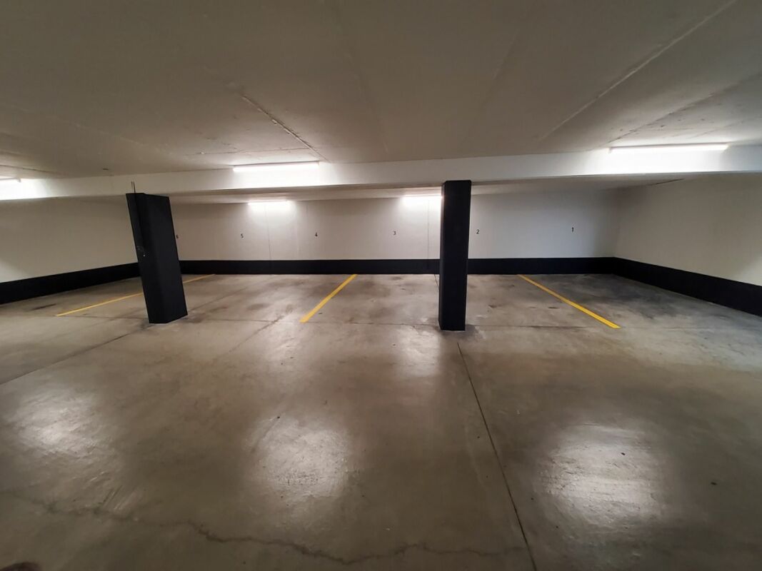 Open slot, Foto 2 von 2