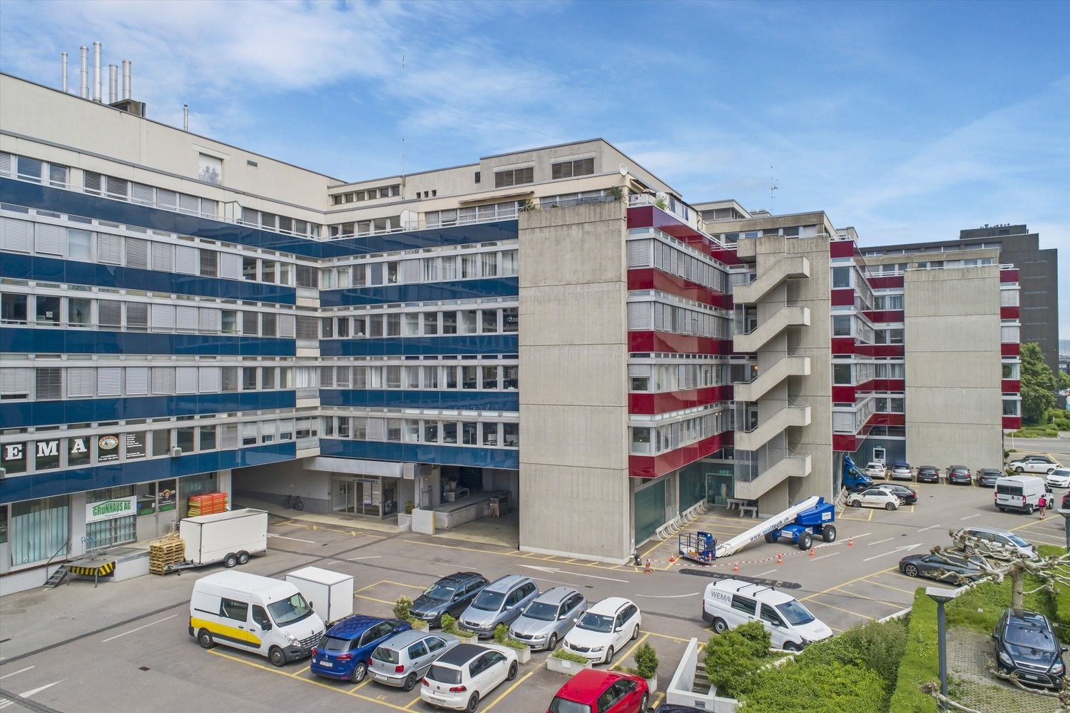 Open slot, Foto 1 von 2