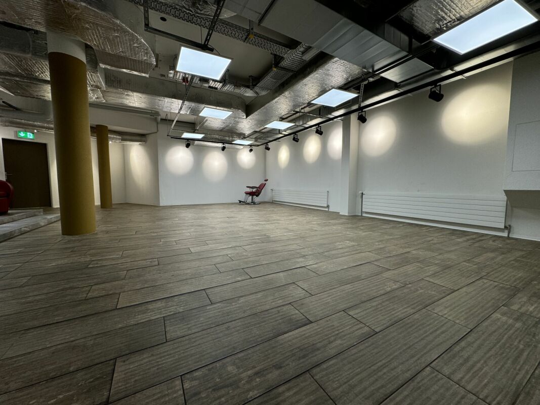 50m² commercial, foto 4 di 8