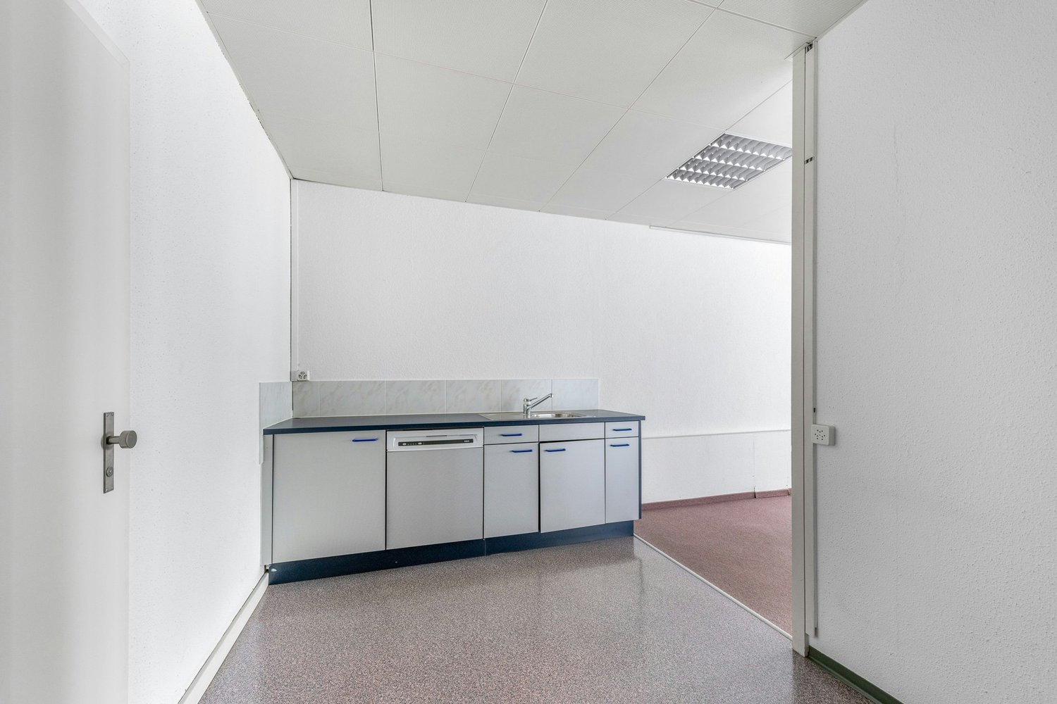 291m² commercial