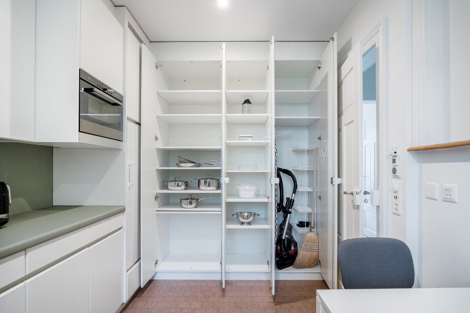 2 ½ rooms furnished flat