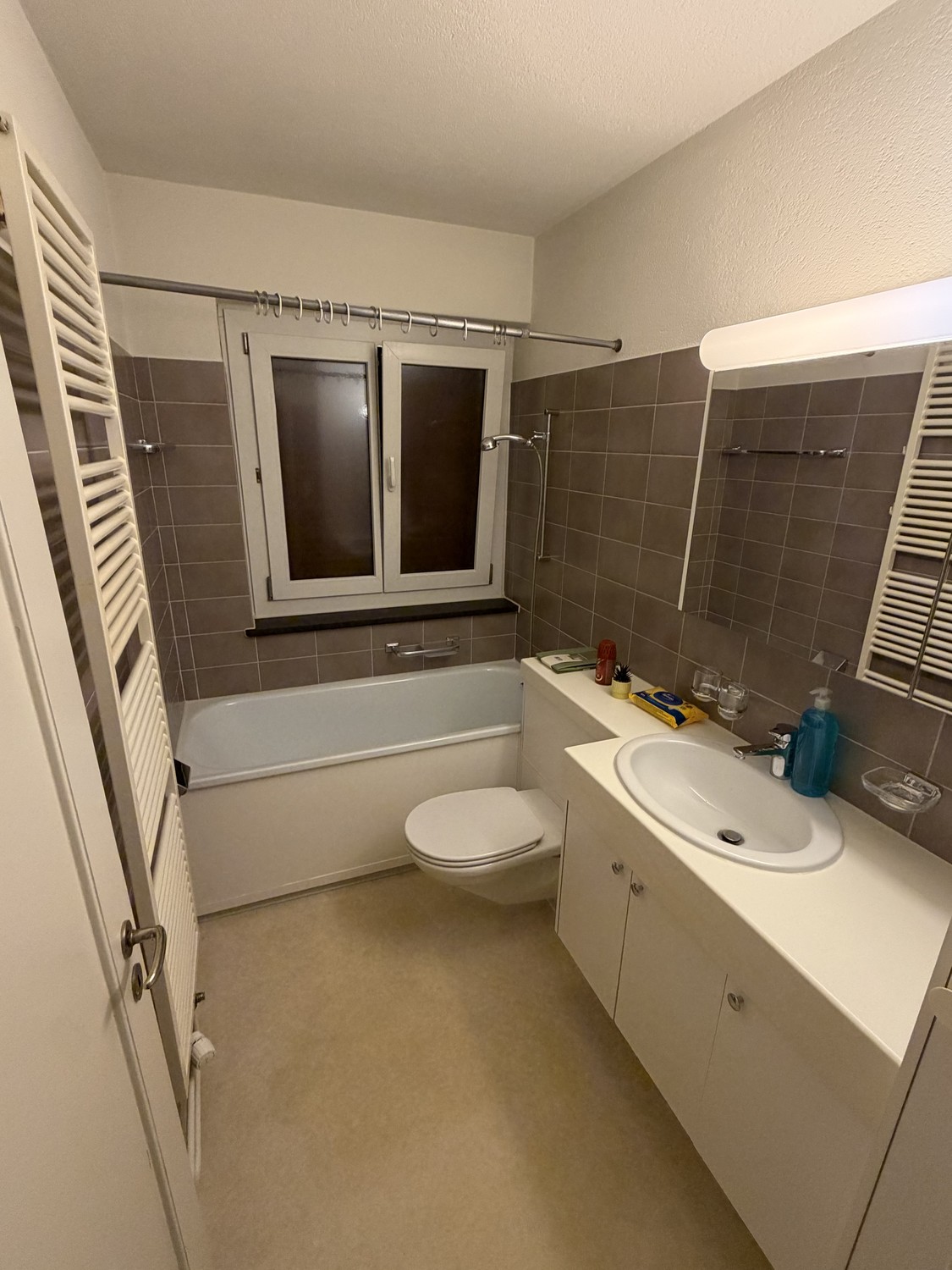 Room in a shared flat, Foto 4 von 4