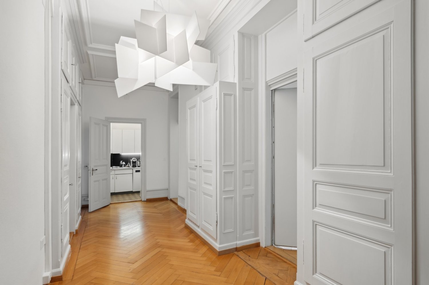 147m² office, photo 4 of 4