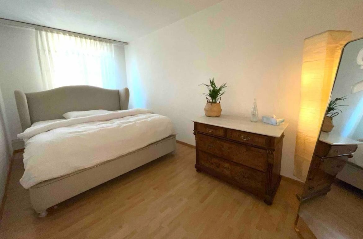 Zimmer in einer Wohngemeinschaft, Foto 2 von 8