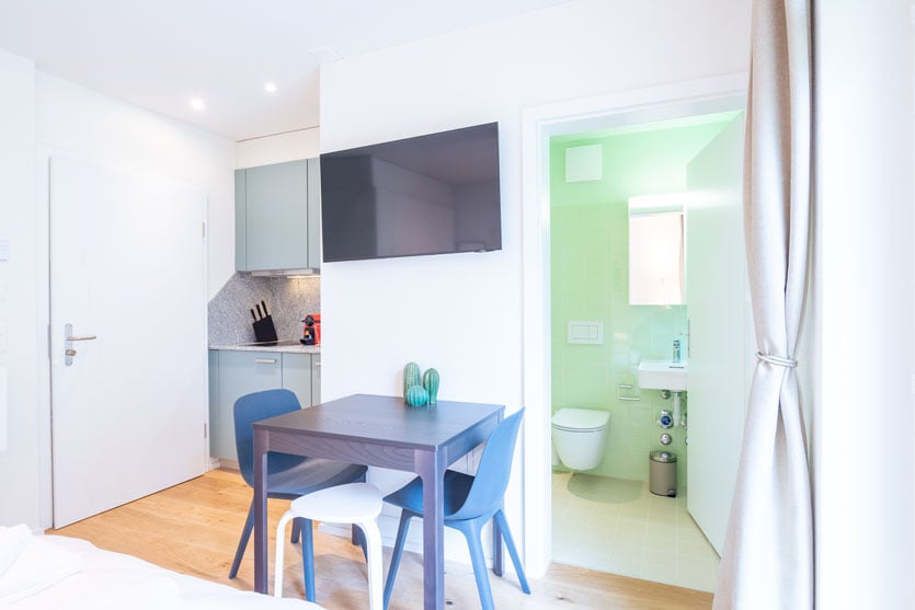 1 room furnished flat
