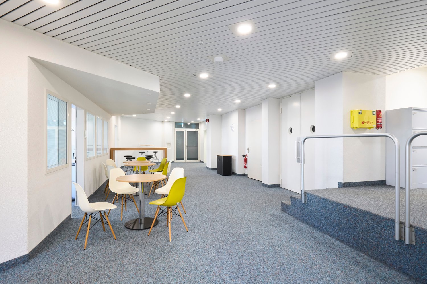 825m² bureau