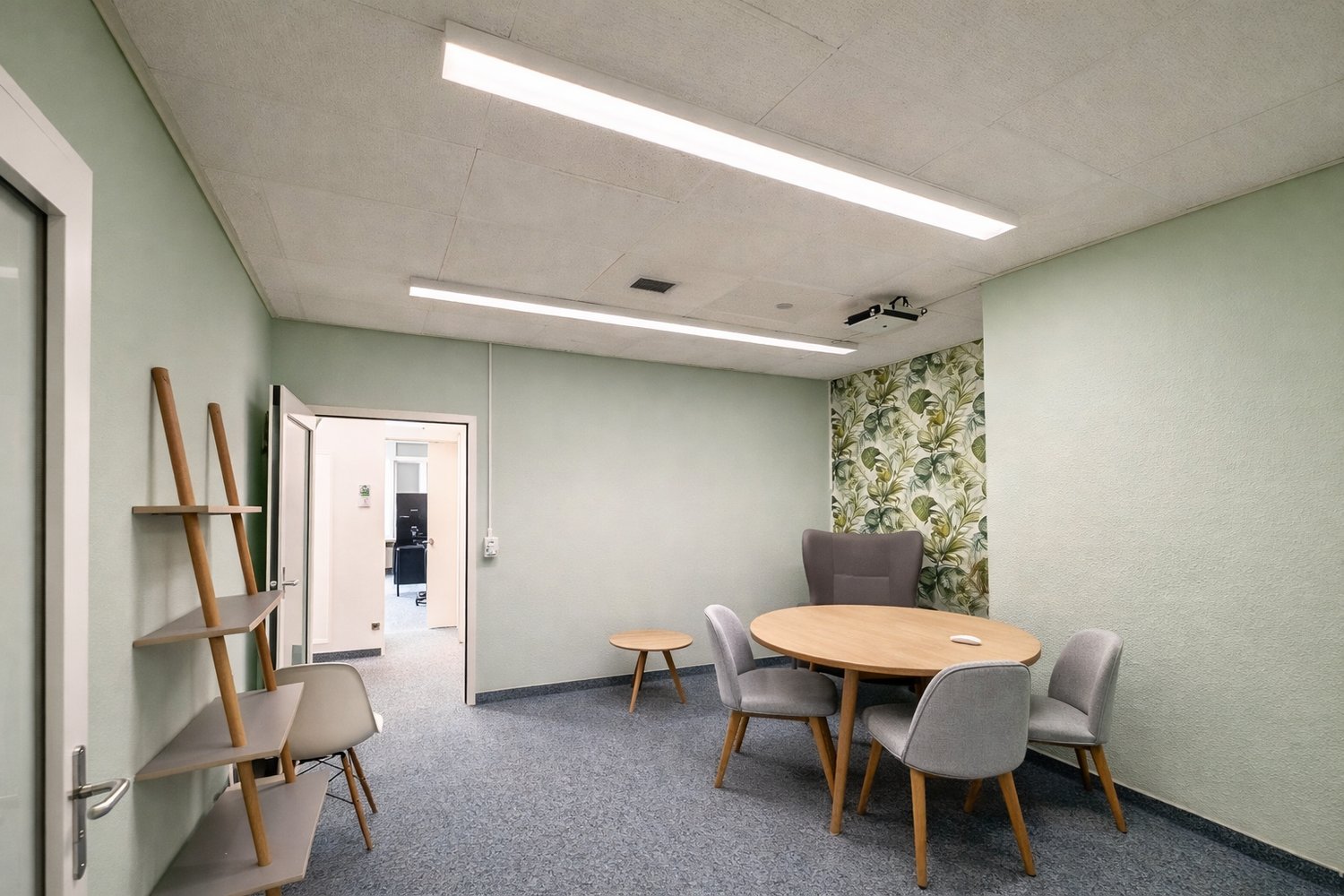 825m² bureau