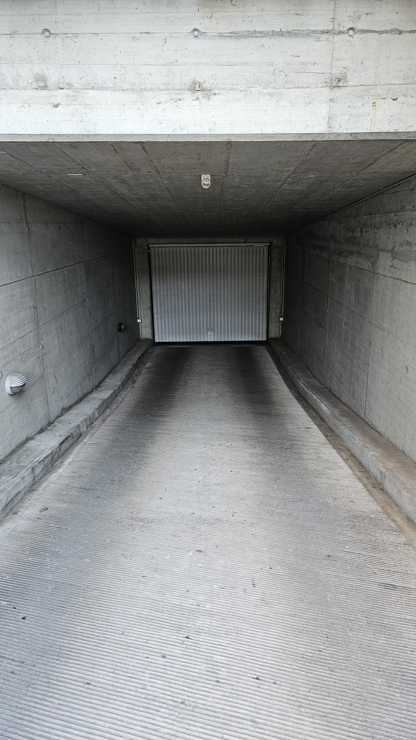 Open slot, Foto 2 von 2