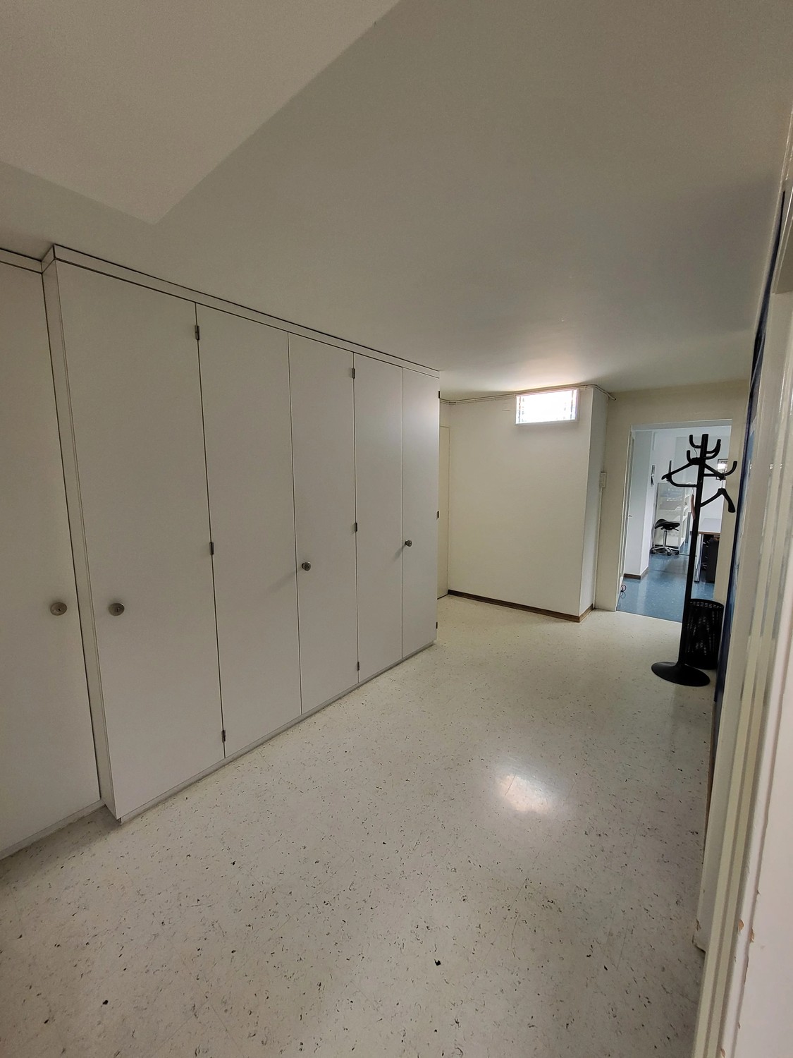 16m² office