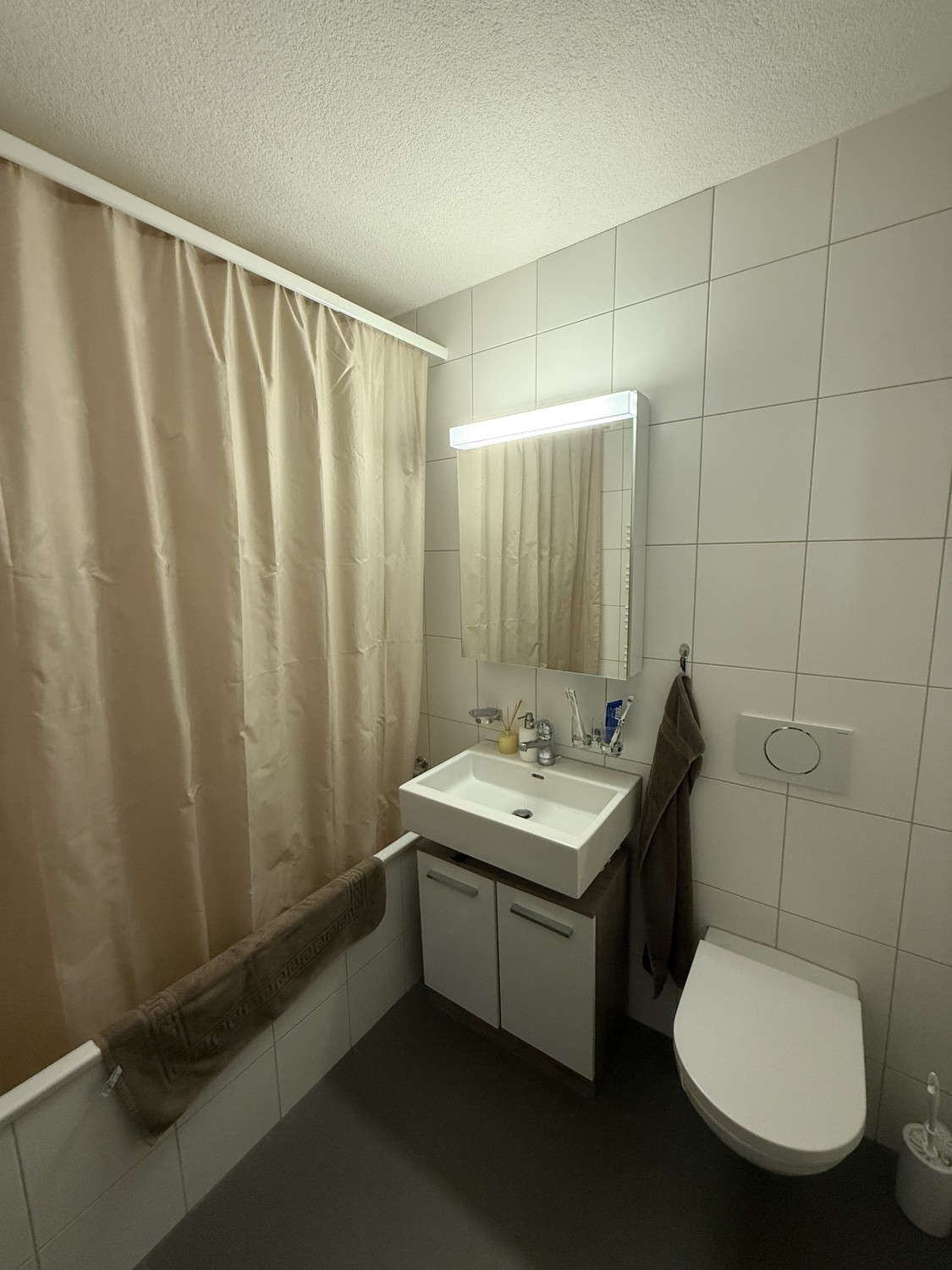 Room in a shared flat, Foto 6 von 7