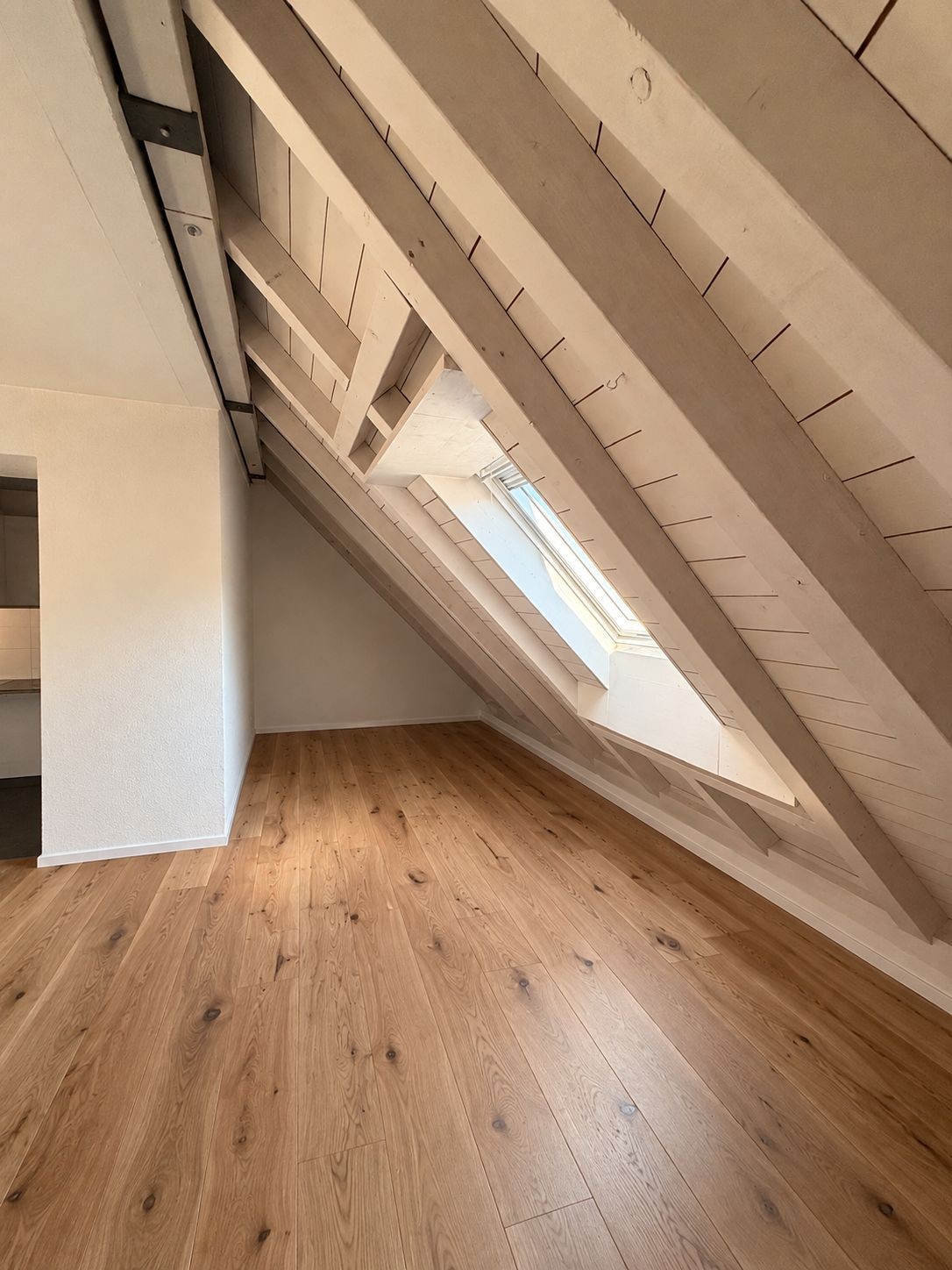 Appartement mansardé de 2 ½ pièces