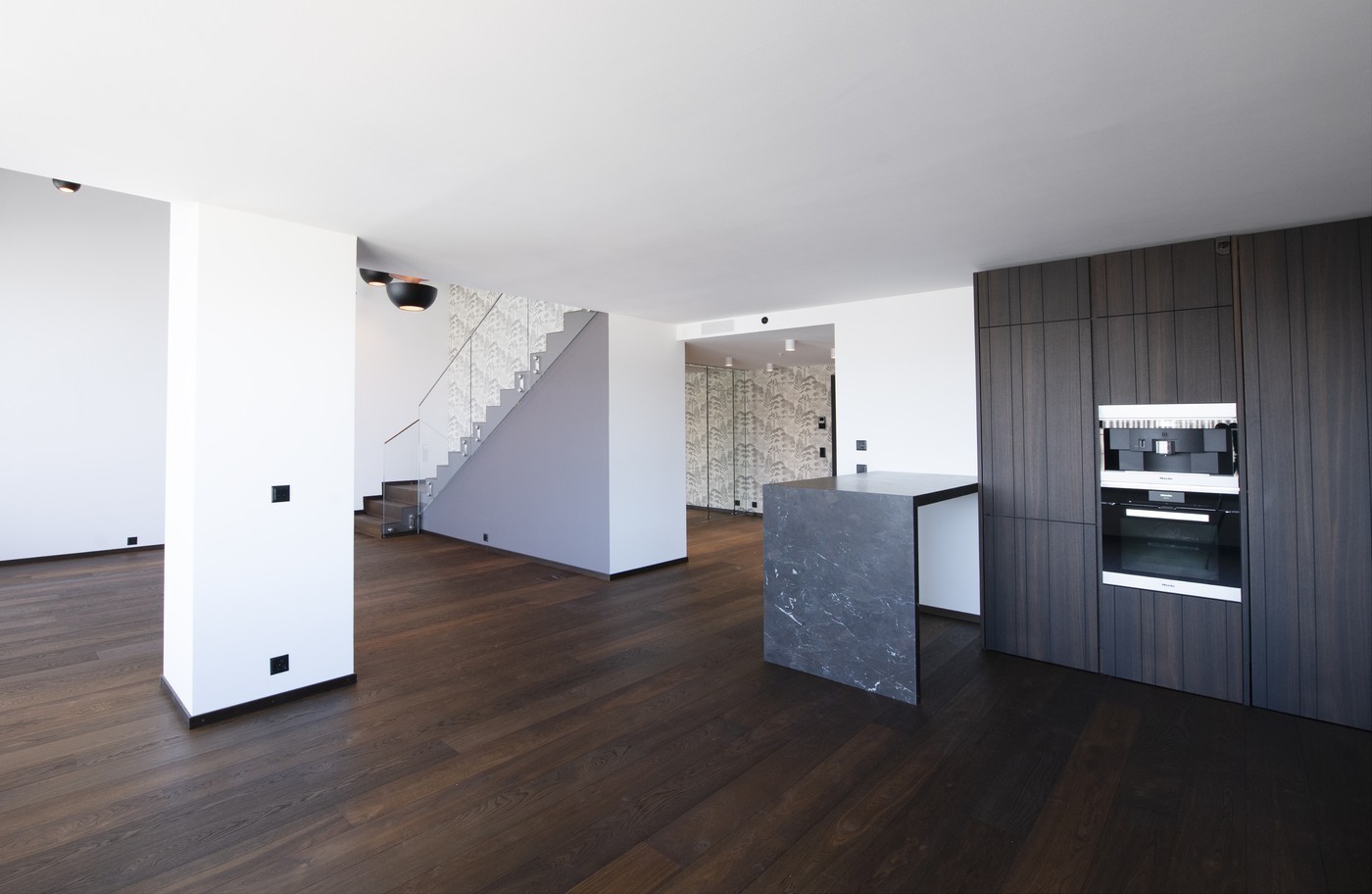 2 ½ rooms attic flat