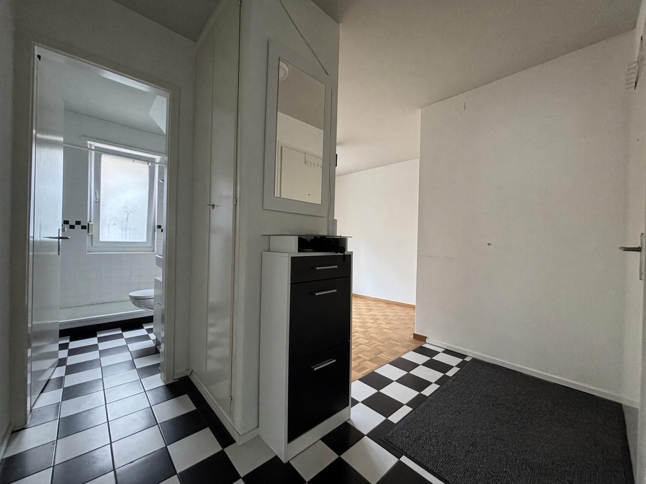 2-Zimmer-Wohnung, Foto 4 von 8