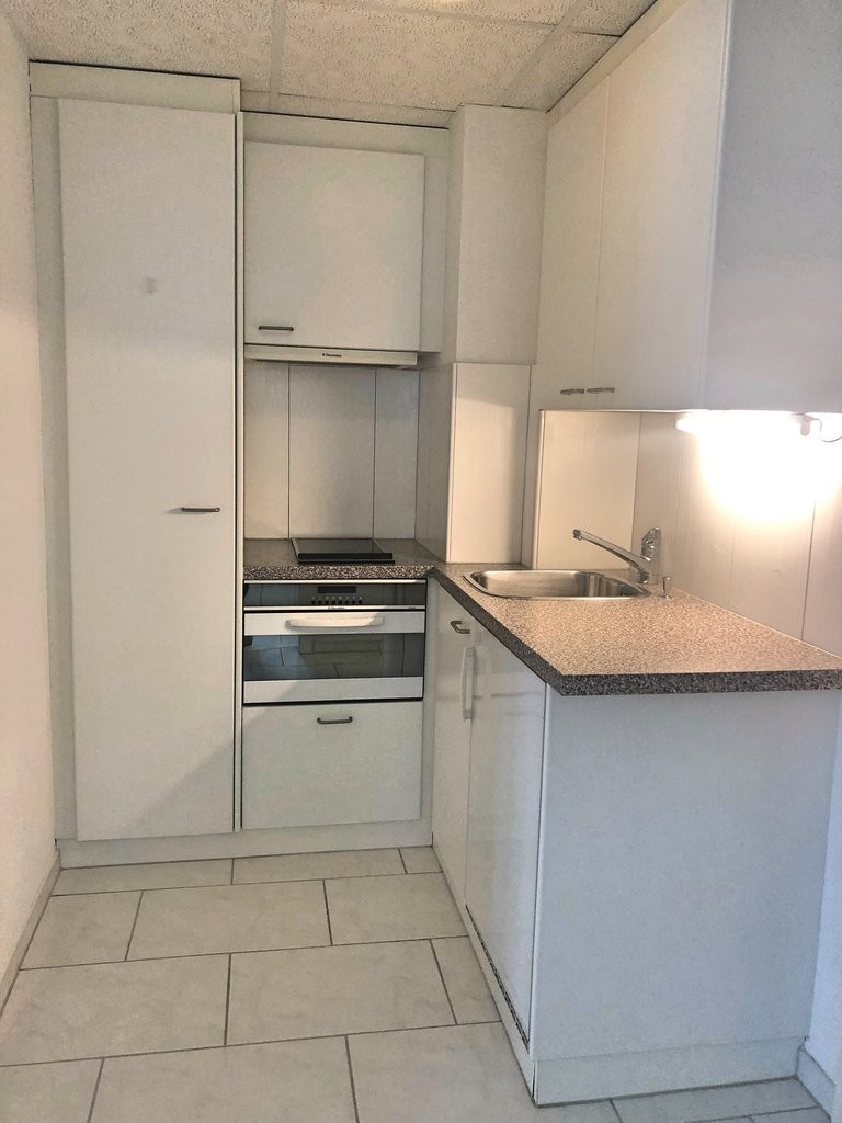 1 room apartment, Foto 2 von 6